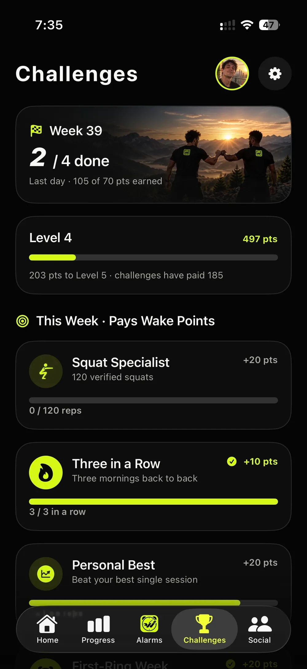 The Challenges tab: Week 39 with two of four done, Level 4, and Squat Specialist, Three in a Row and Personal Best